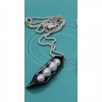The Vintage Pearl Sweet Peas In A Pod Pewter Necklace - 4 Cultured Pearl Peas - CA11NOS6IZD