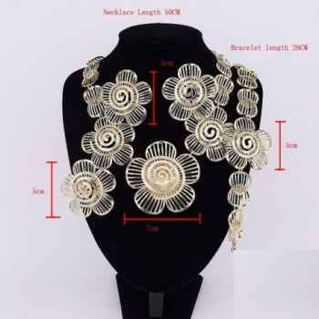 MOOCHI Pendant Costume Necklace Jewelry