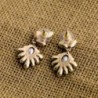 Daisy Fashion Jewelry Luxury Earrings in Women's Stud Earrings